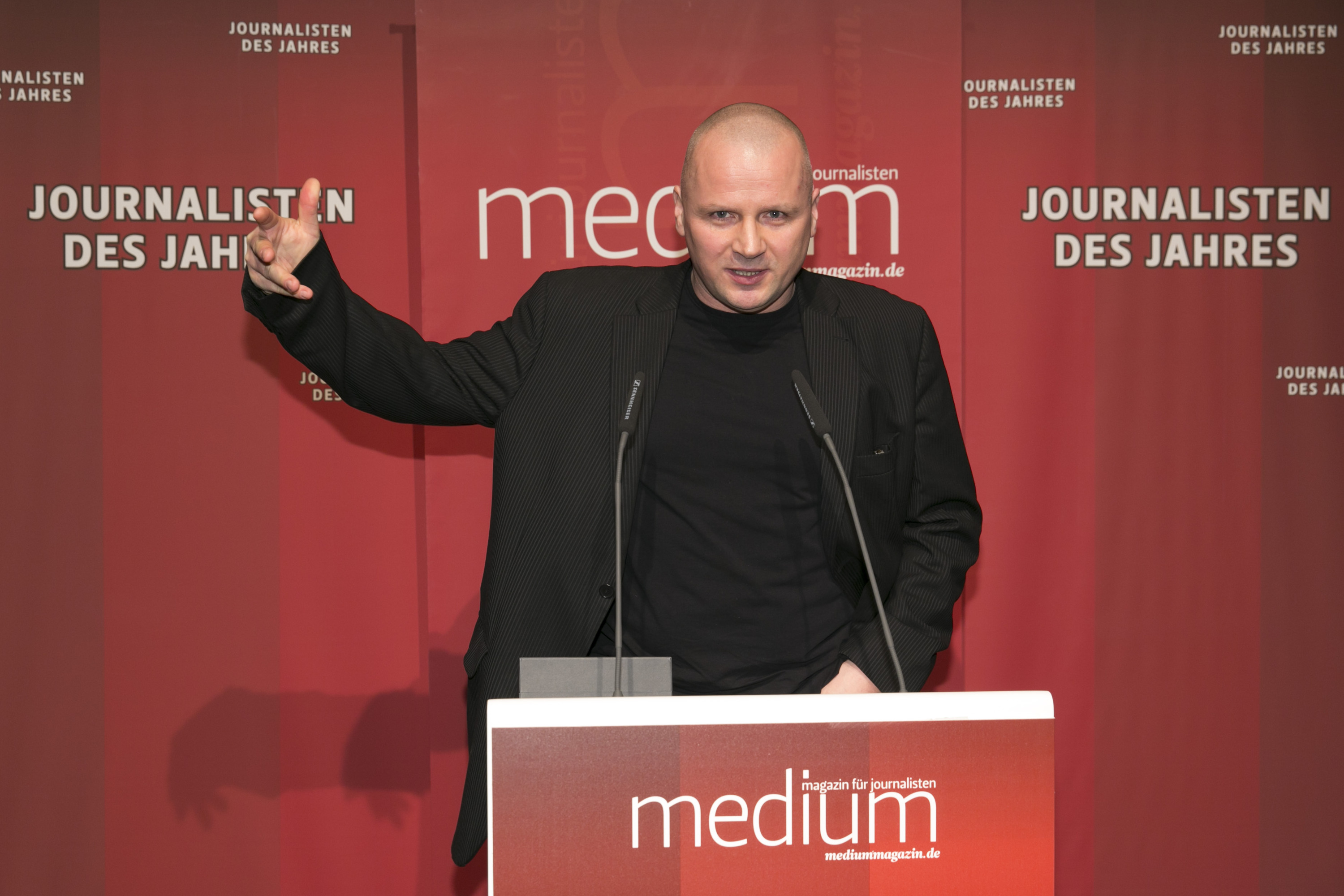 Der freie Autor und Rechercheur Jens Weinreich ist Sportjournalist des Jahres 2013